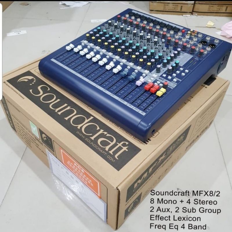 Mixer Soundcraft MFX 8 2 - 8 Mono + 4 Stereo