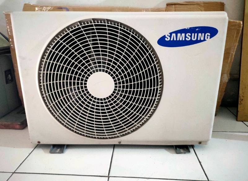 Indoor outdoor AC LG Panasonic Samsung 1/2pk _1pk low watt
