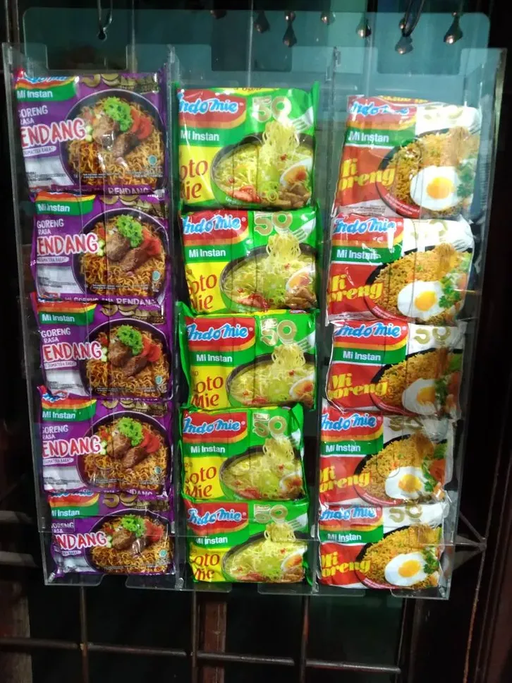 display mie / rak indomie / akrilik tempat mie / akrilik display mie