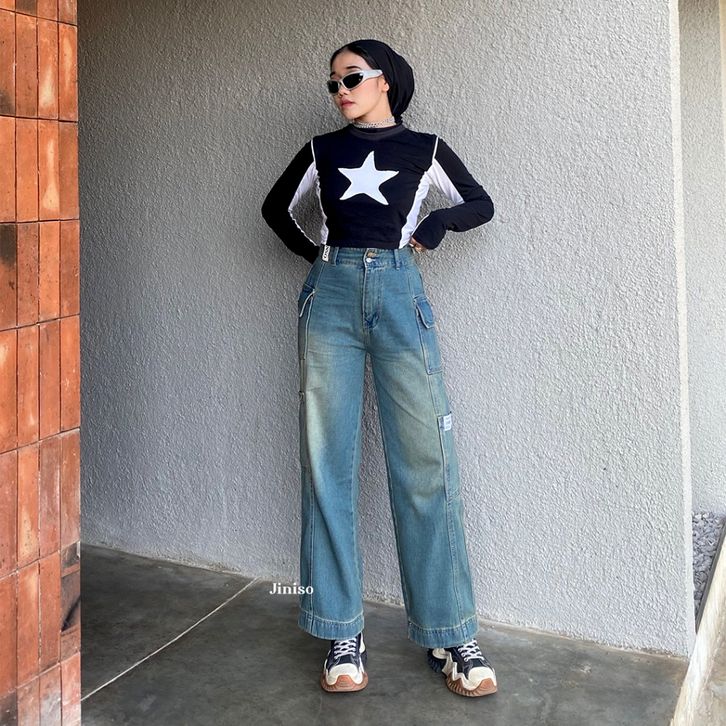 Seksi qollar Erotik qor malikasi